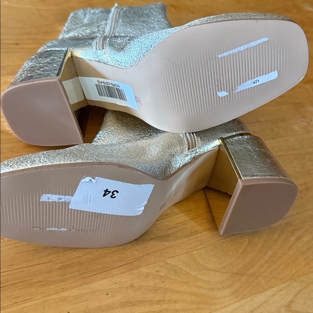 BCBGeneration gold boots - Picture 7 of 9